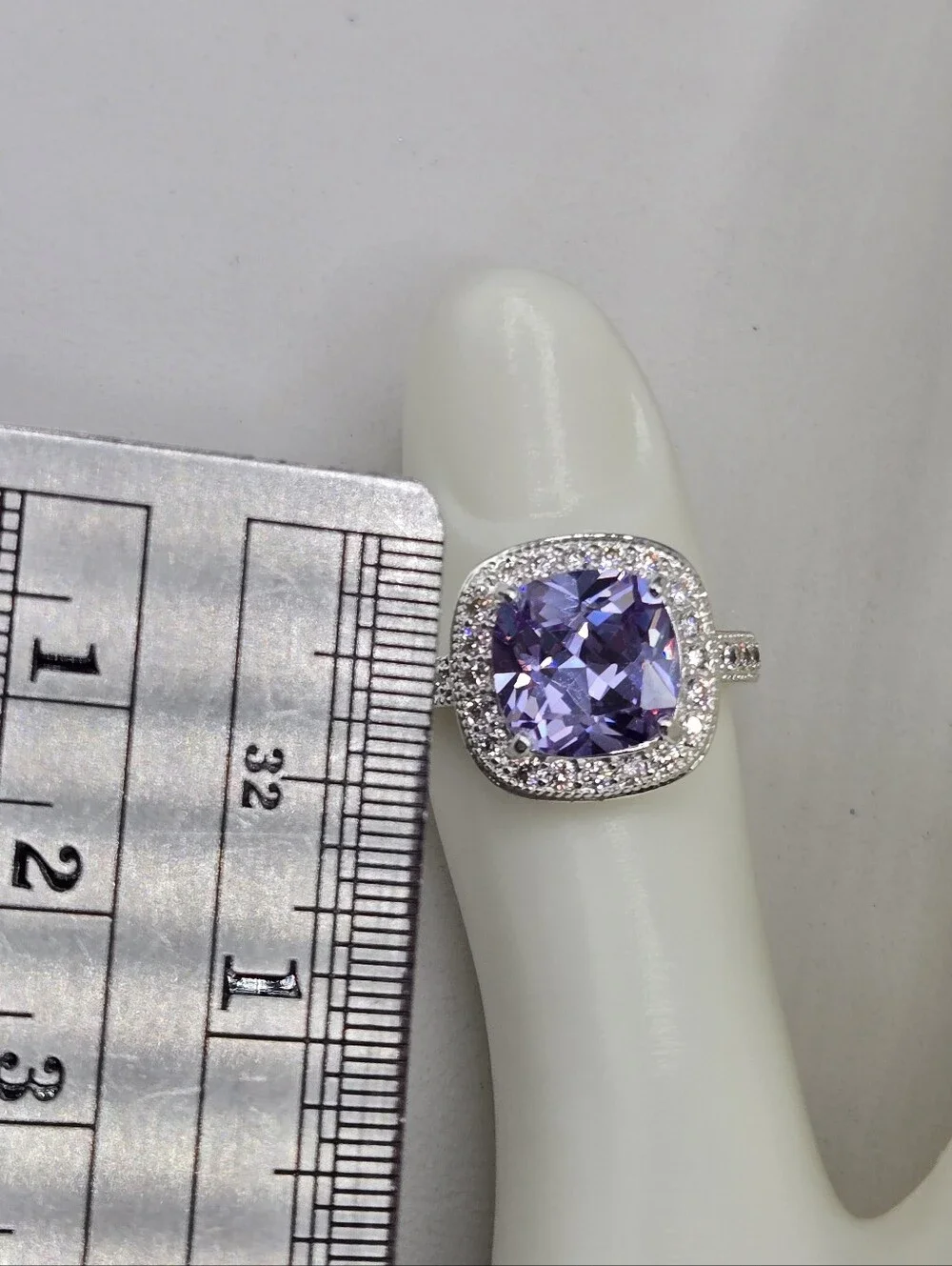 Swarovski Crystal Elements Silver Statement Ring Light Purple Amethyst Size 7.75